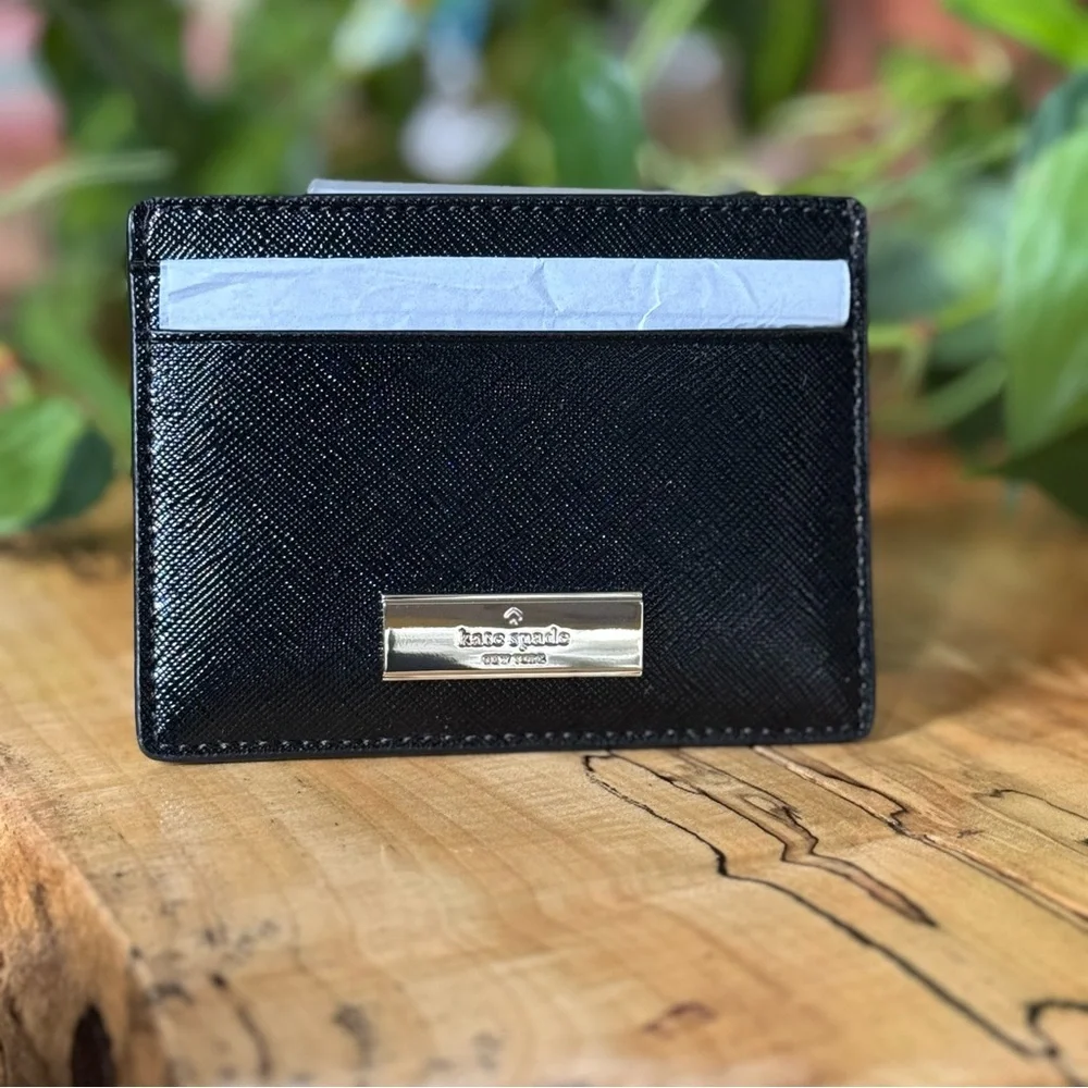 NIB ♠️ Kate Spade ♠️ Kenzie Saffiano Patent Slim Cardholder - Black and Gold